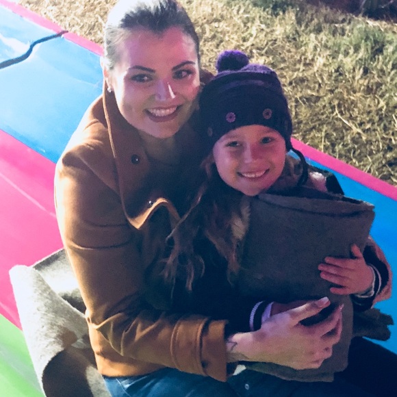 Meet your Posher, Cate! - Picture 15 of 16